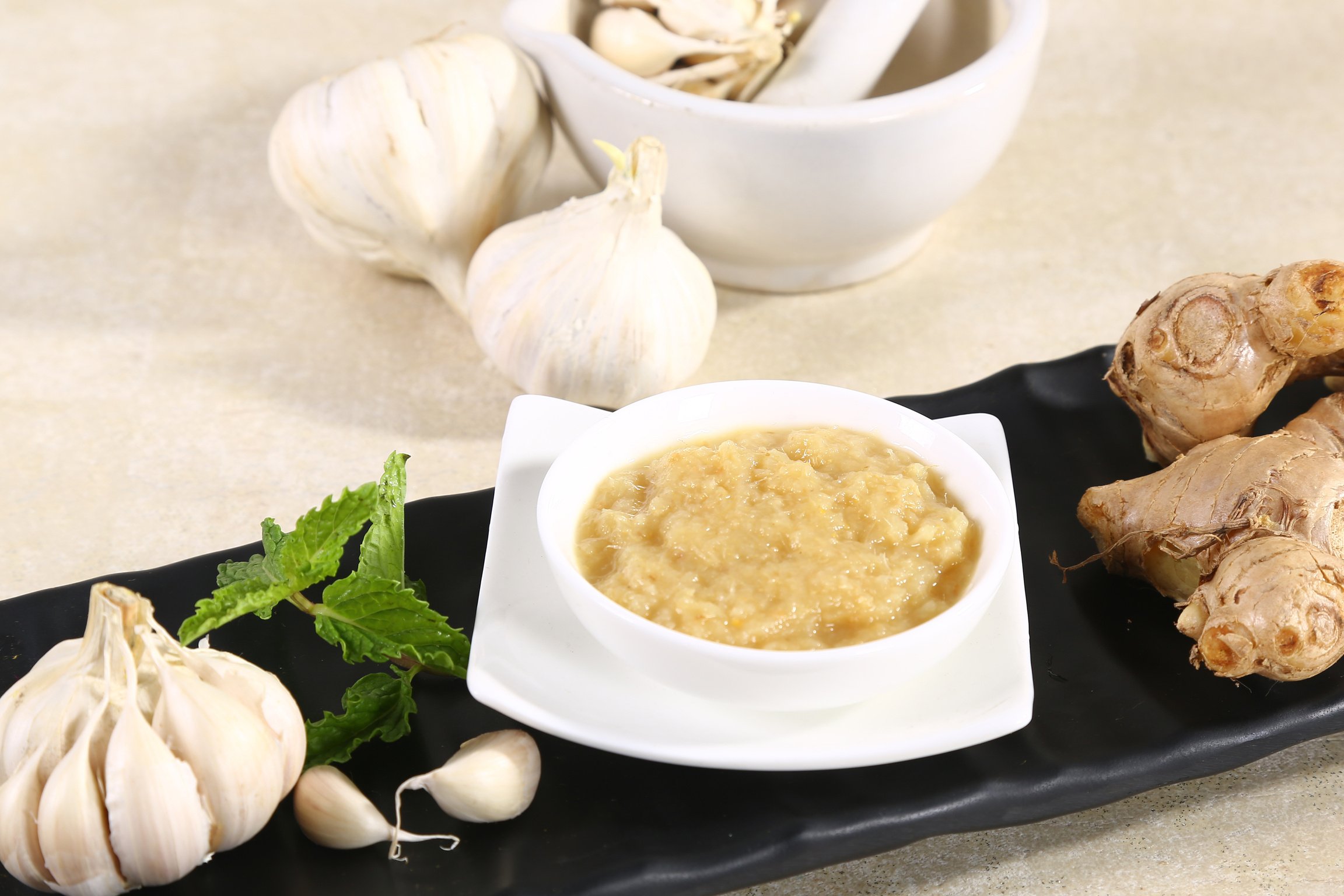 Ginger Garlic Paste with Mortar and Pestle